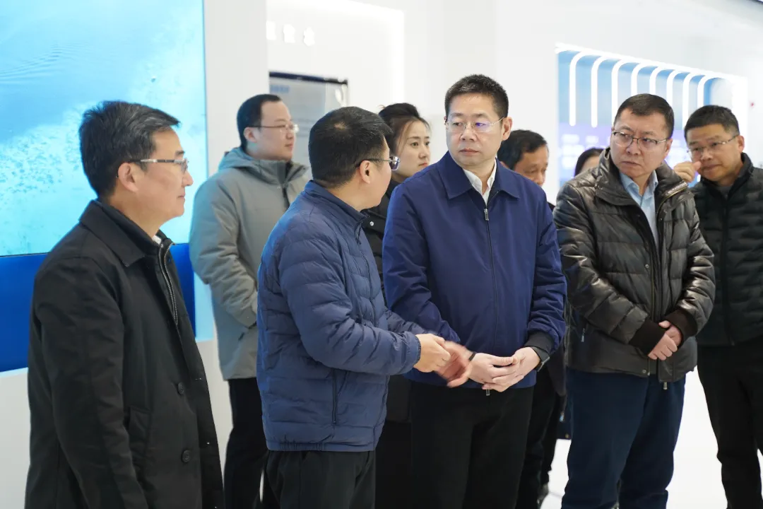 9f50ee196e89f84cc8e3781f43c0e414 9f50ee196e89f84cc8e3781f43c0e414